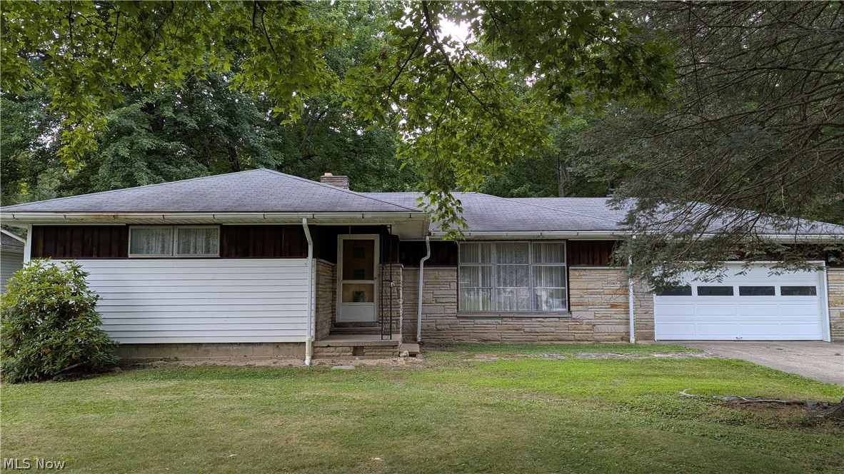2921 Center Road Saybrook OH 44004