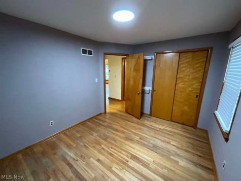 24079 Glenbrook Boulevard Euclid OH 44117