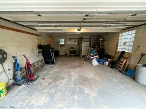 24079 Glenbrook Boulevard Euclid OH 44117