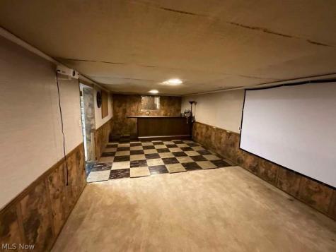 24079 Glenbrook Boulevard Euclid OH 44117