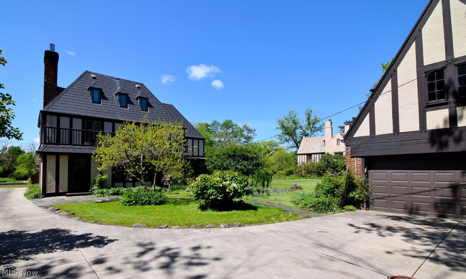 3159 Van Aken Boulevard Shaker Heights OH 44120