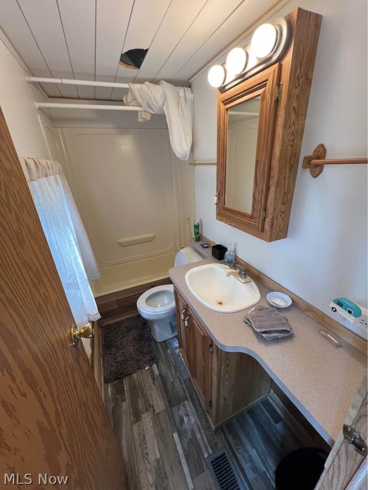 6684 Leon Road Andover OH 44003