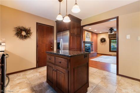135 E Case Drive Hudson OH 44236