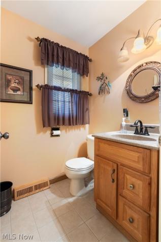 135 E Case Drive Hudson OH 44236