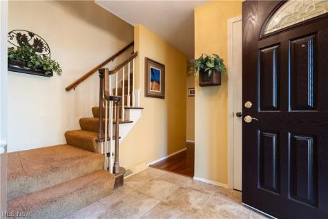 135 E Case Drive Hudson OH 44236