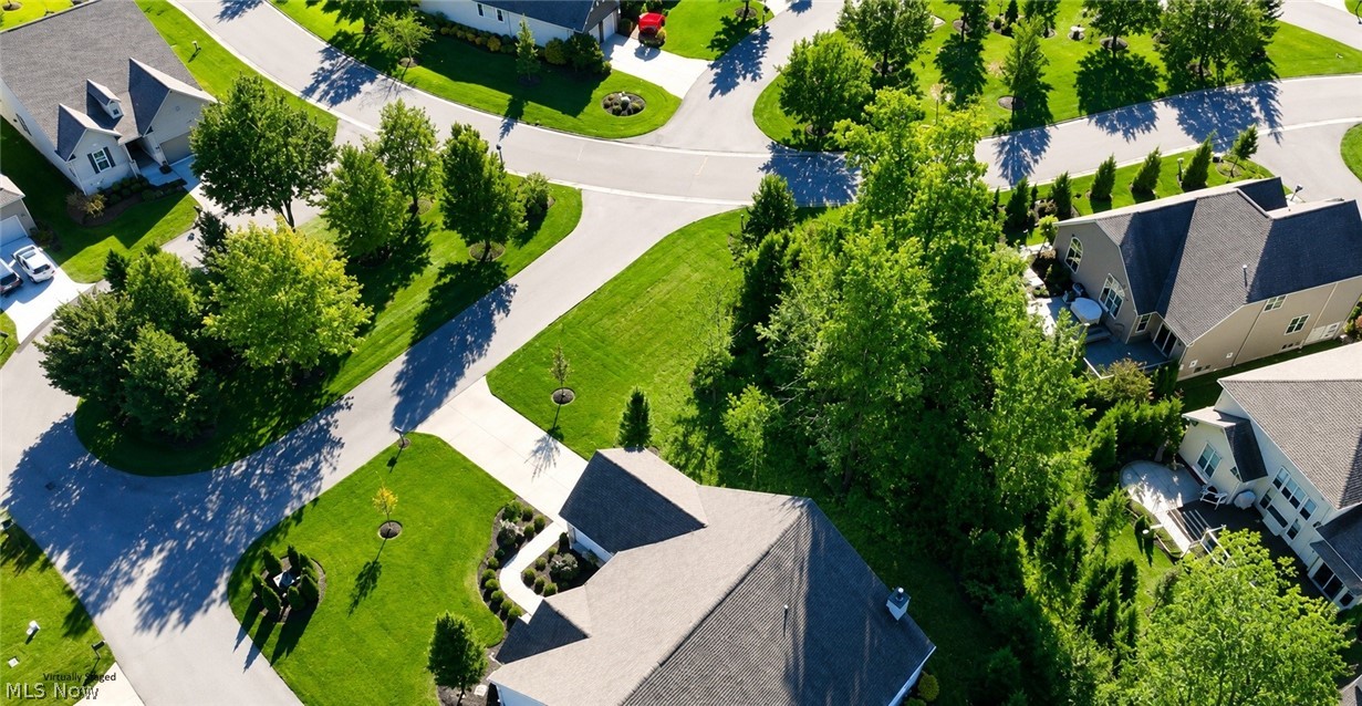 136 Brighton Drive Aurora OH 44202