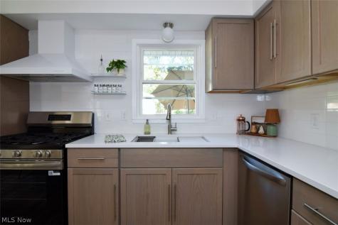 6413 Longridge Road Mayfield Heights OH 44124