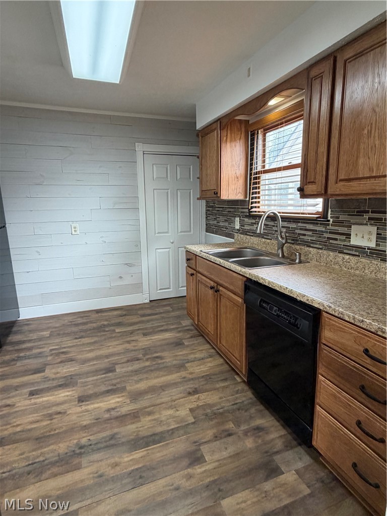 456 W Wilson Street Struthers OH 44471