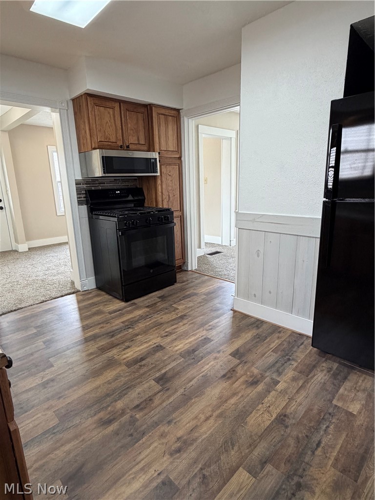 456 W Wilson Street Struthers OH 44471
