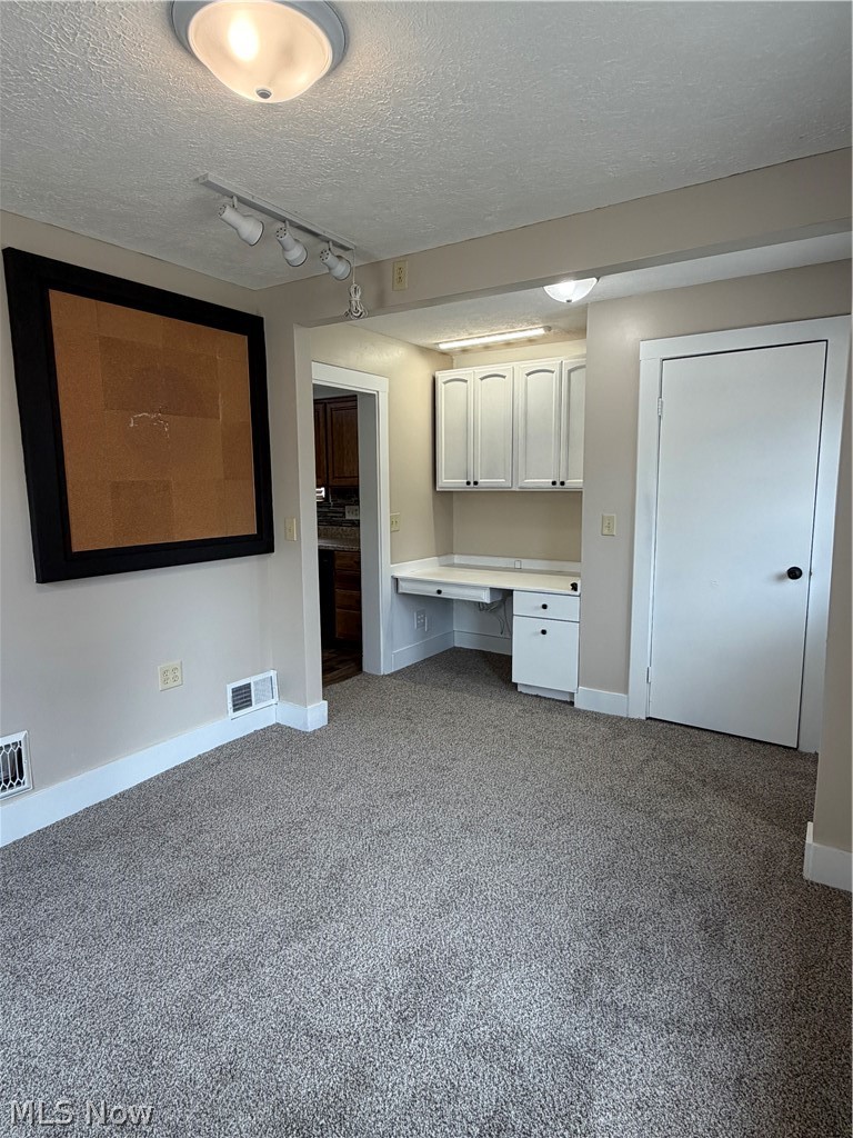456 W Wilson Street Struthers OH 44471