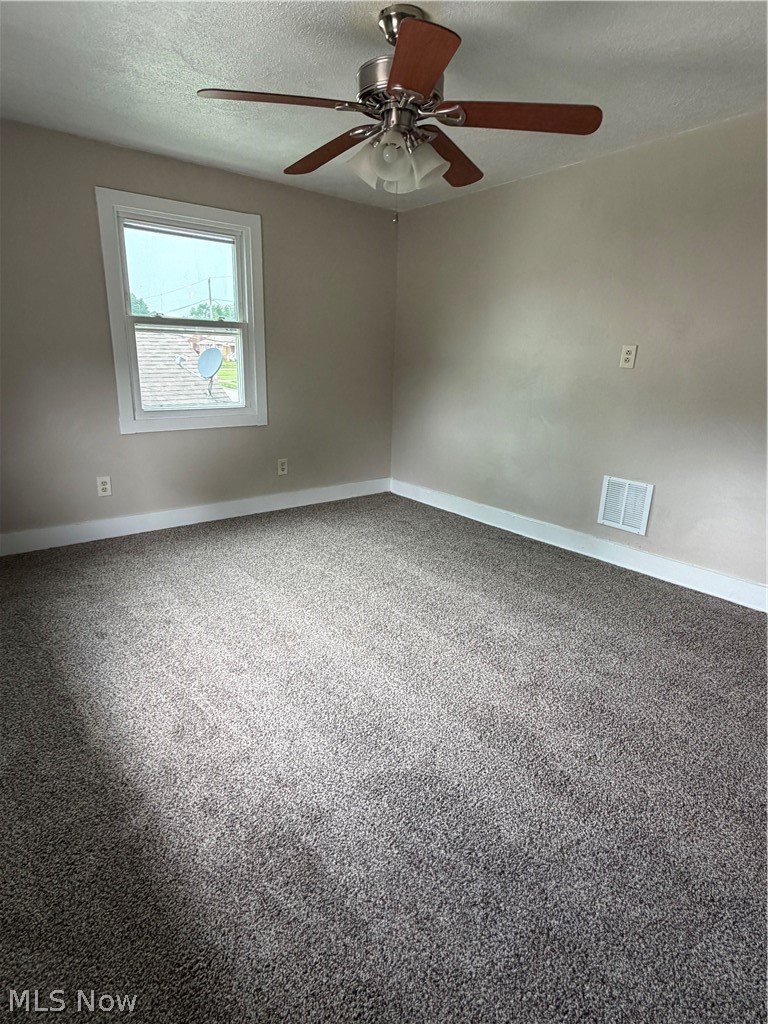 456 W Wilson Street Struthers OH 44471