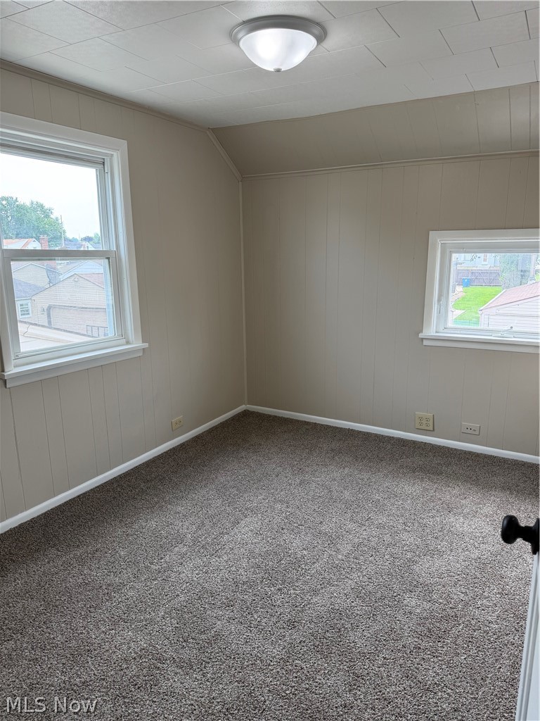 456 W Wilson Street Struthers OH 44471