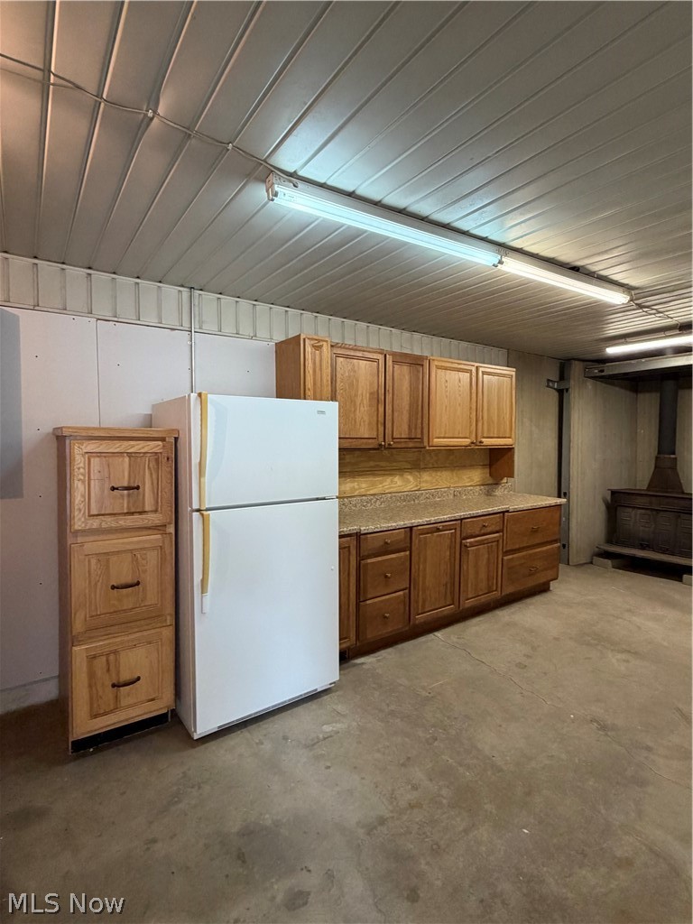 456 W Wilson Street Struthers OH 44471