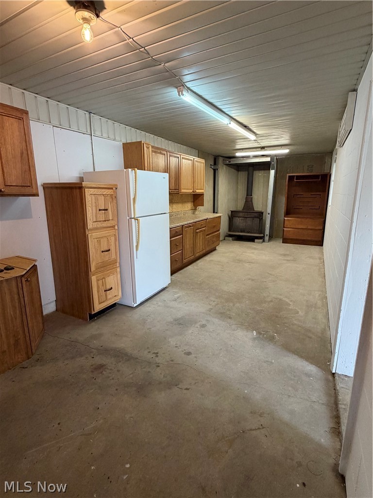 456 W Wilson Street Struthers OH 44471