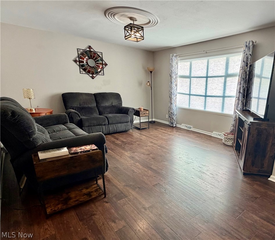 222 Petrick Avenue Mingo Junction OH 43938