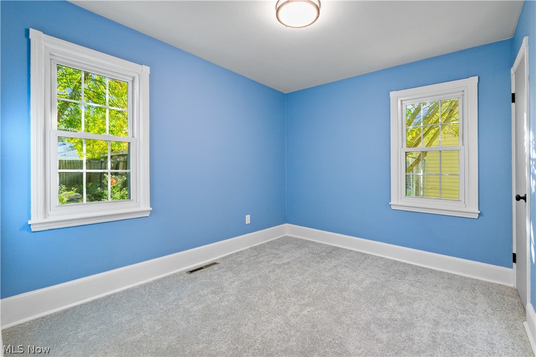 15711 Leigh Ellen Avenue Cleveland OH 44135