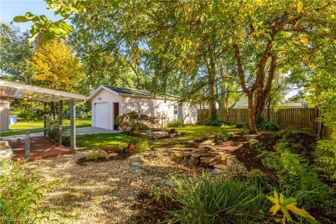 15711 Leigh Ellen Avenue Cleveland OH 44135