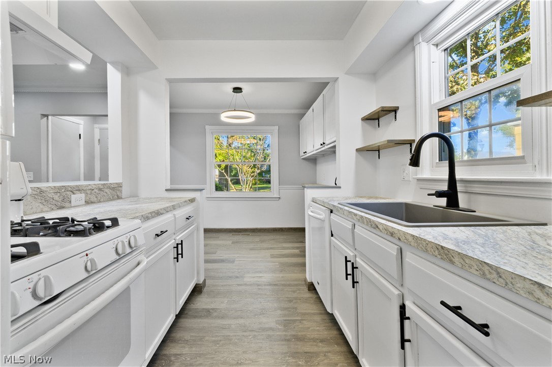 15711 Leigh Ellen Avenue Cleveland OH 44135