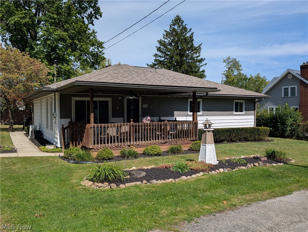 17512 Lundys Lane Lake Milton OH 44429