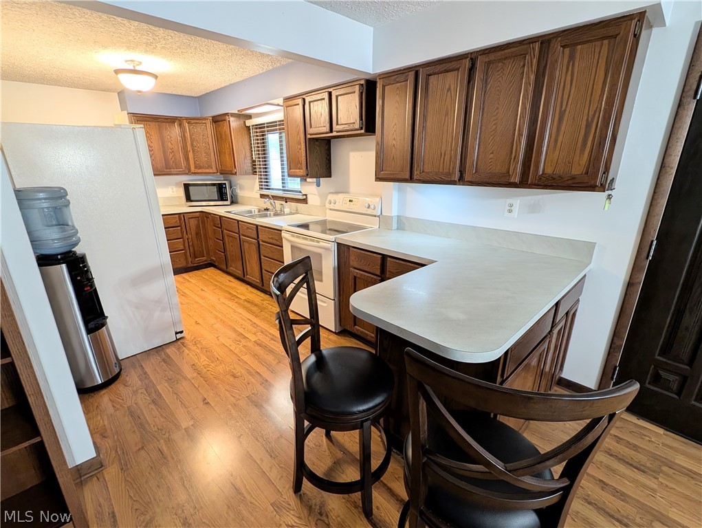 17512 Lundys Lane Lake Milton OH 44429