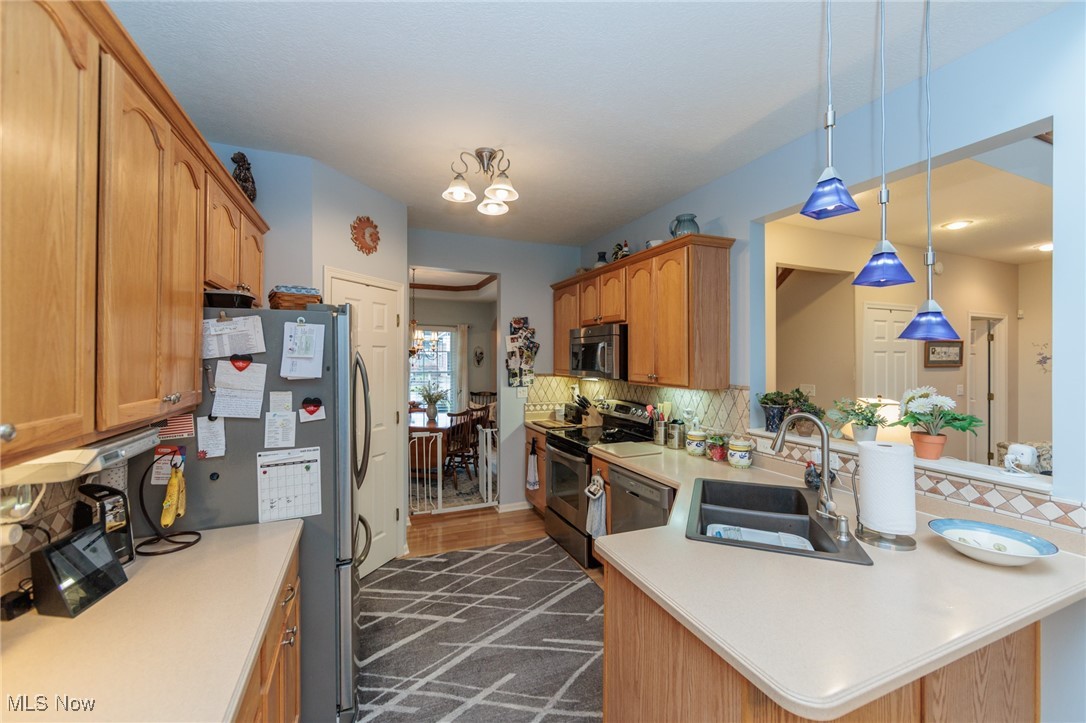 12185 Emma Lane Parma Heights OH 44130