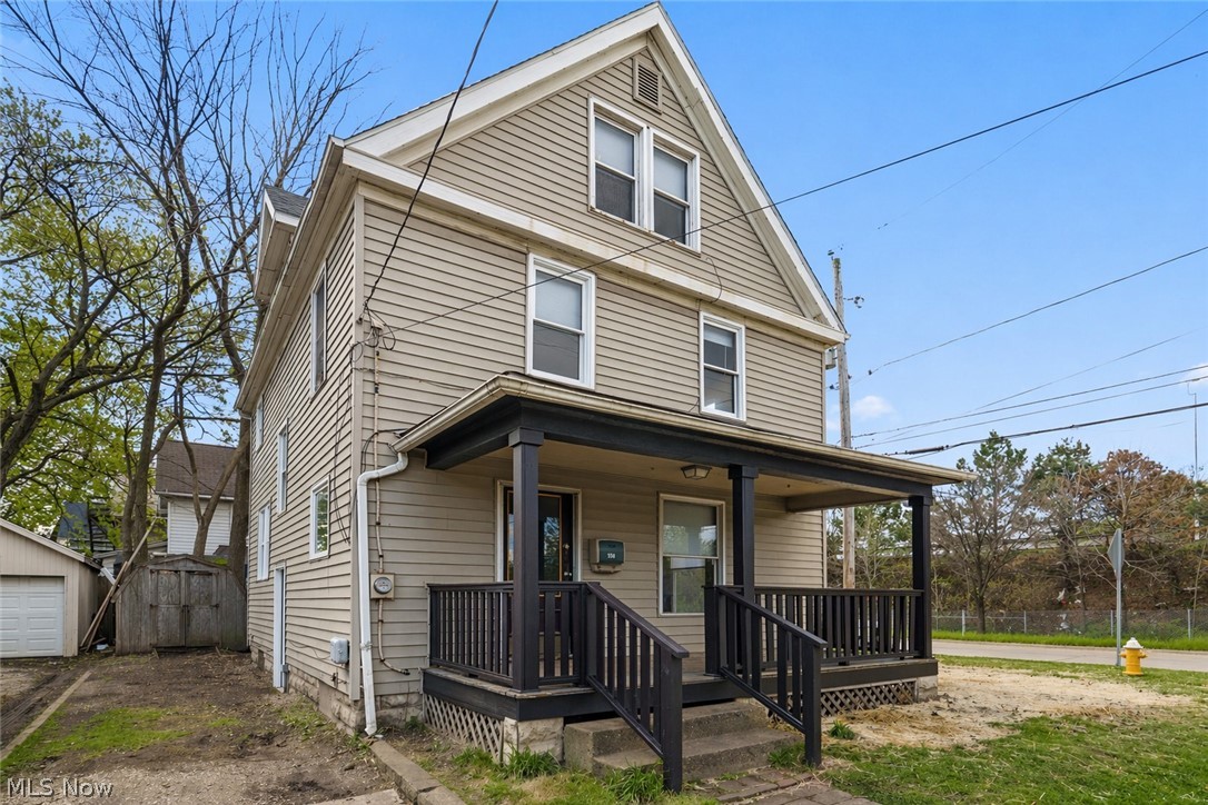 558 Nash Street Akron OH 44306