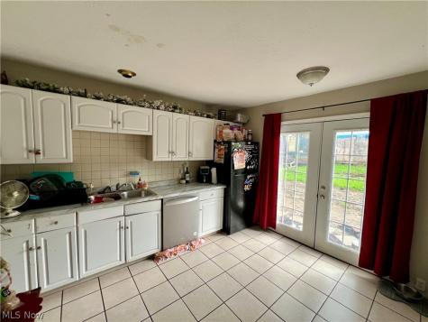 3901 Woburn Avenue Cleveland OH 44109