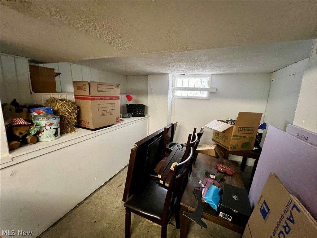 3901 Woburn Avenue Cleveland OH 44109