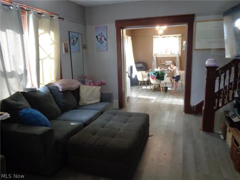 3301 Searsdale Avenue Cleveland OH 44109