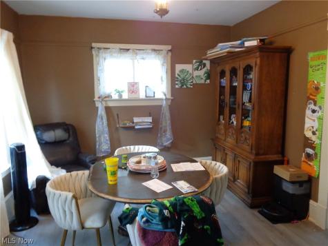 3301 Searsdale Avenue Cleveland OH 44109