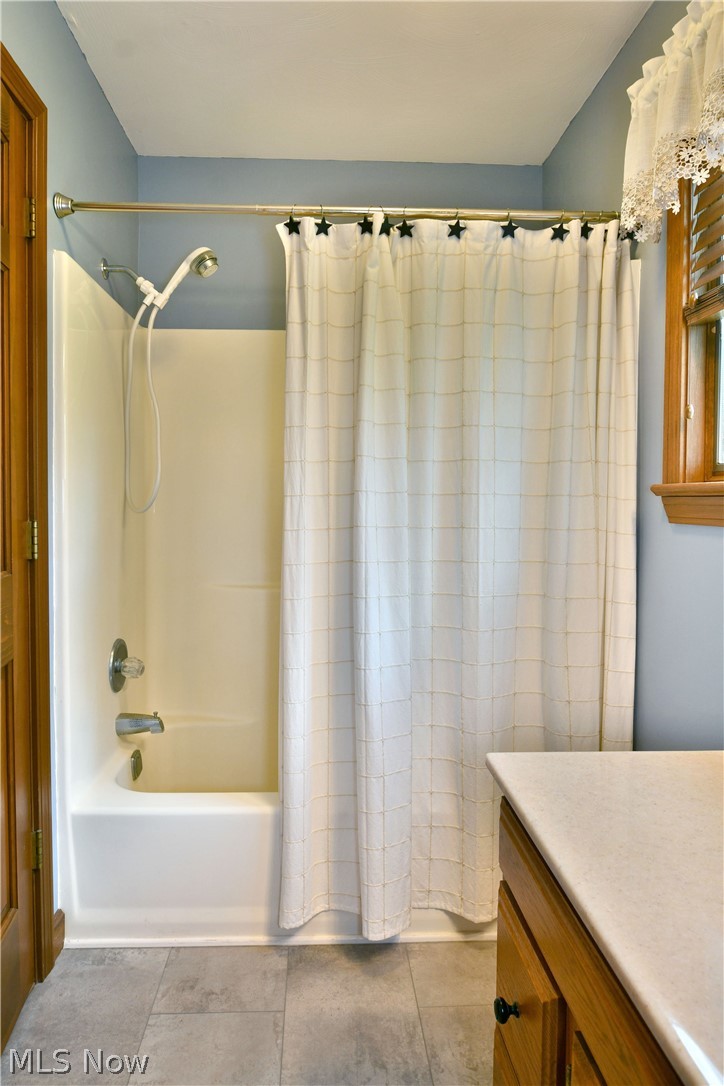 116 Beechwood Drive Cortland OH 44410