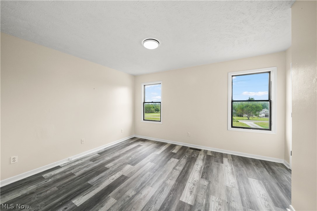11241 Center Road Garrettsville OH 44231