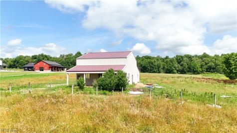 11241 Center Road Garrettsville OH 44231