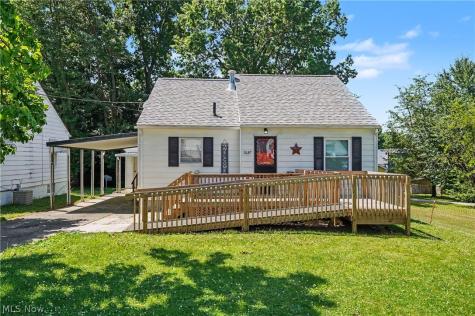 1037 Park Avenue Ravenna OH 44266