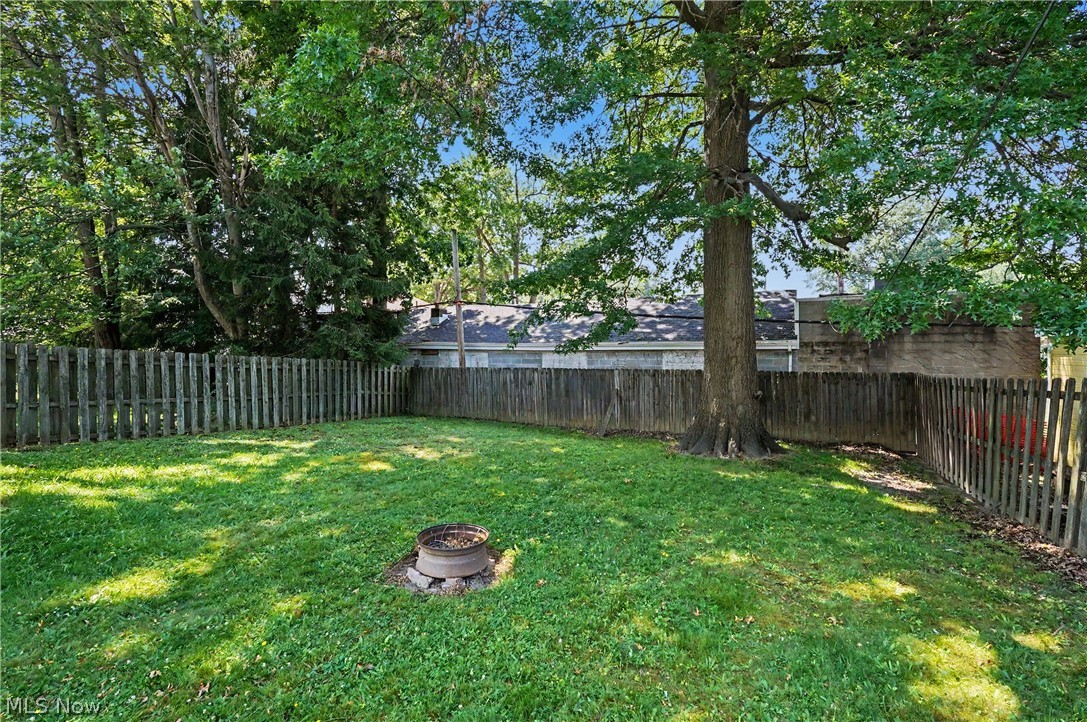 1037 Park Avenue Ravenna OH 44266
