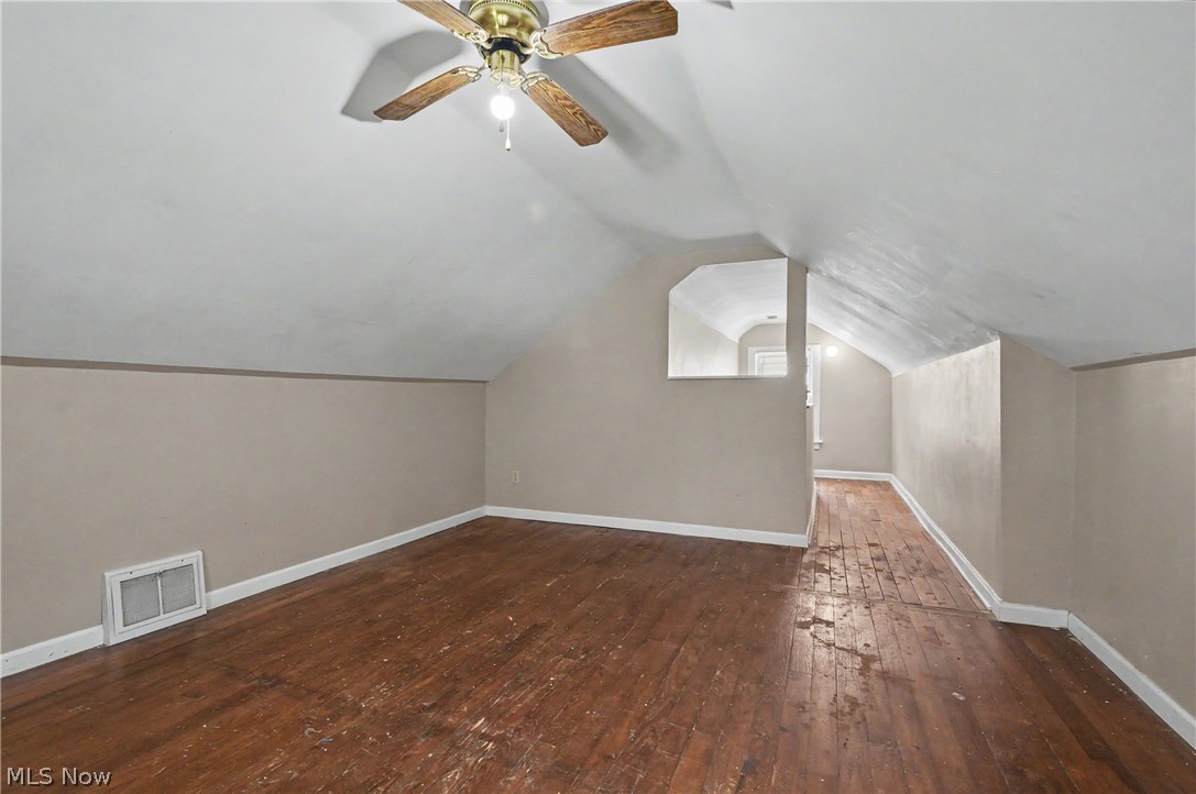1037 Park Avenue Ravenna OH 44266