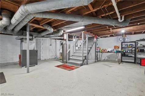 1037 Park Avenue Ravenna OH 44266