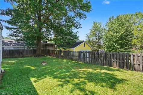 1037 Park Avenue Ravenna OH 44266