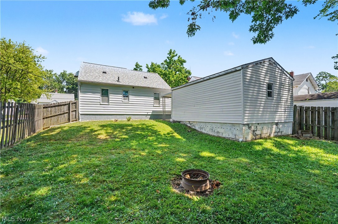 1037 Park Avenue Ravenna OH 44266