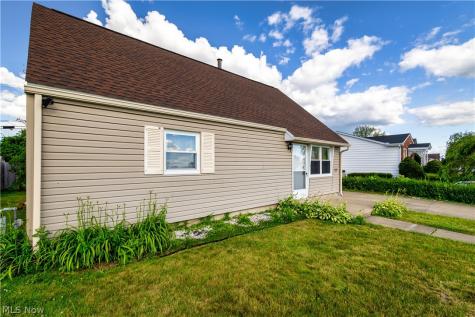 128 Pembroke Road Steubenville OH 43953