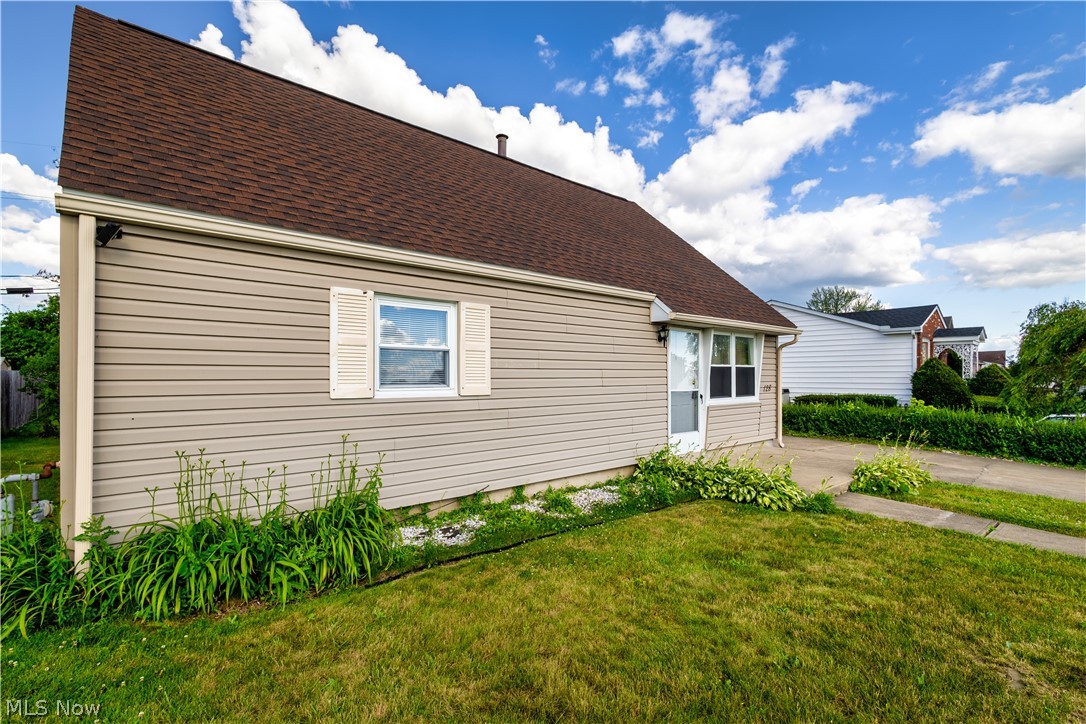 128 Pembroke Road Steubenville OH 43953