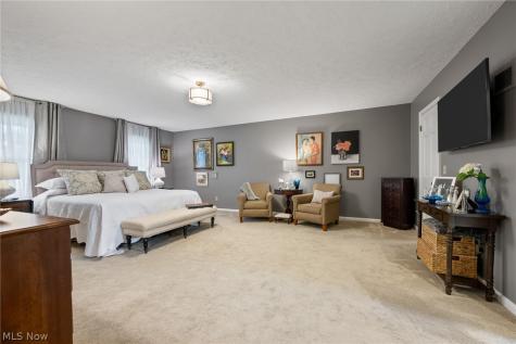 2230 Radford Street NW North Canton OH 44720