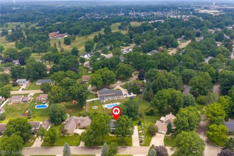 2230 Radford Street NW North Canton OH 44720