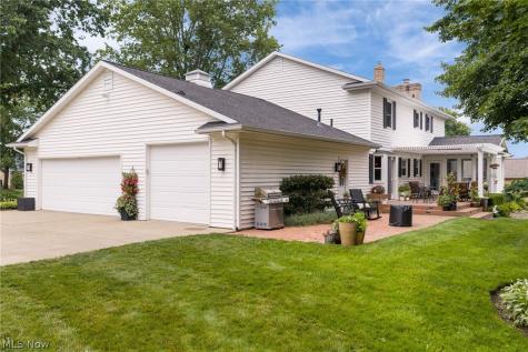 2230 Radford Street NW North Canton OH 44720