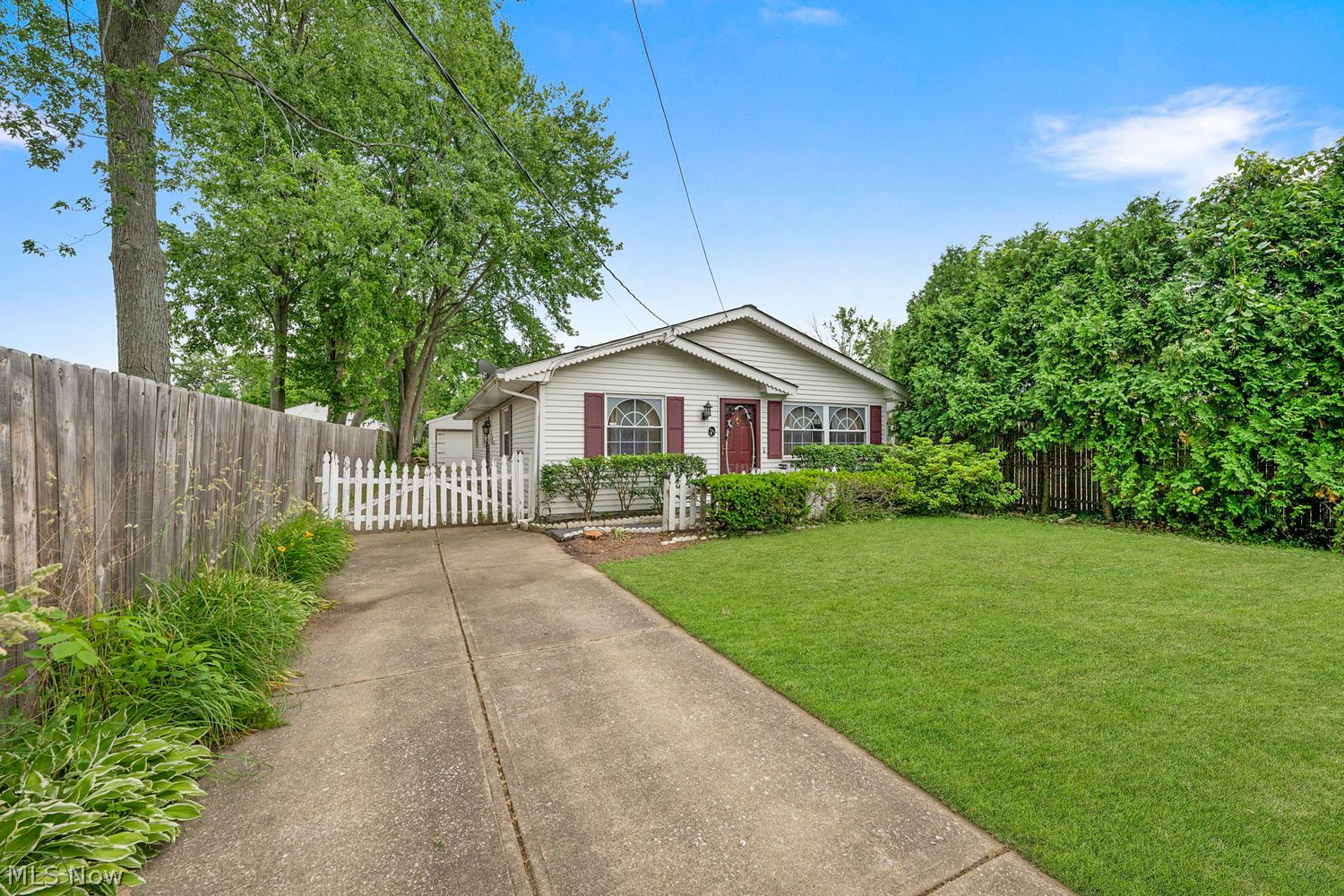 421 Murphy Avenue Grand River OH 44045