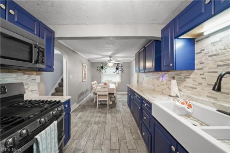 222 Stevens Street Ravenna OH 44266