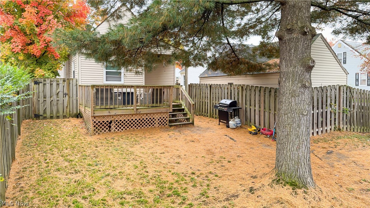 222 Stevens Street Ravenna OH 44266