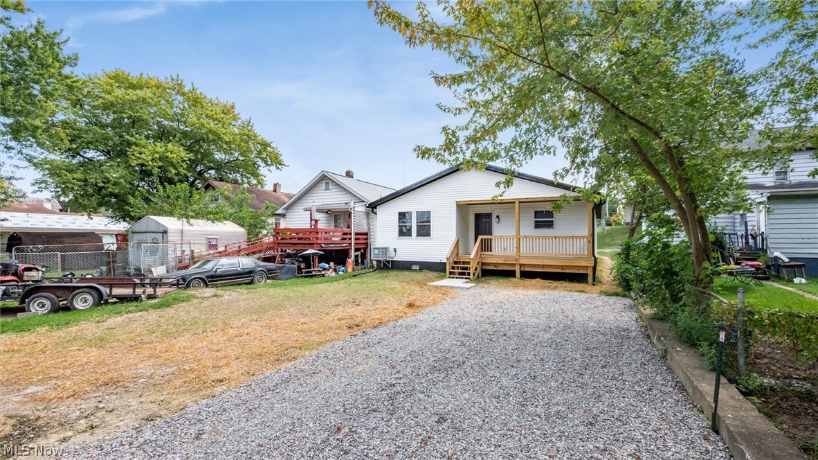823 Race Street Zanesville OH 43701