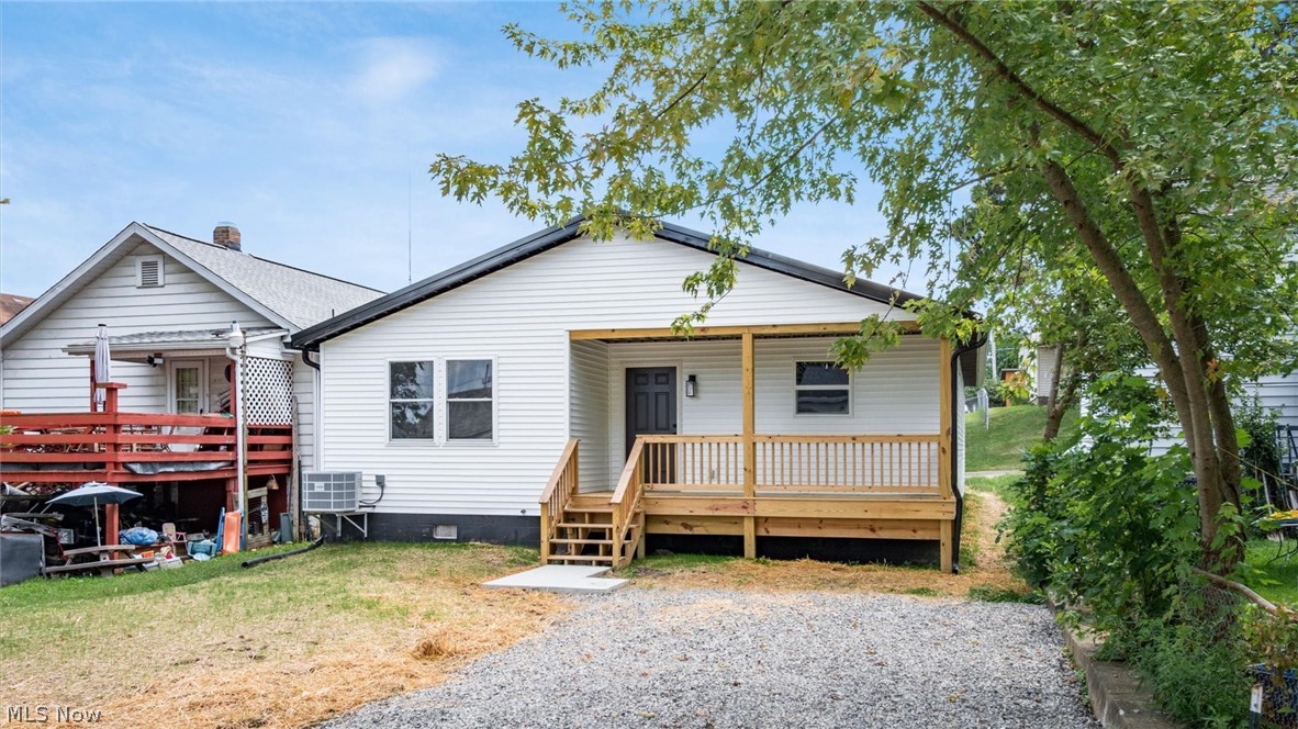 823 Race Street Zanesville OH 43701