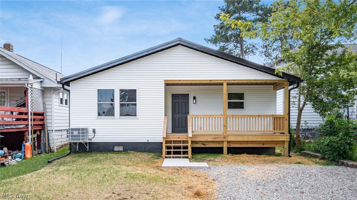823 Race Street Zanesville OH 43701